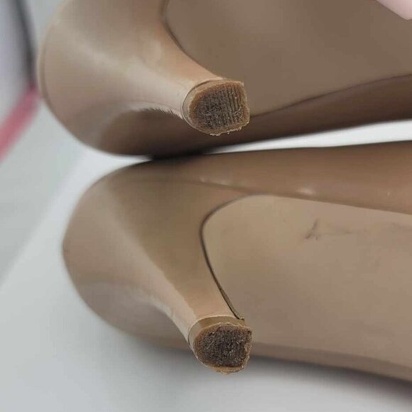 Madden Girl Nude colour heels in patten leather. GUC - Picture 6 of 8